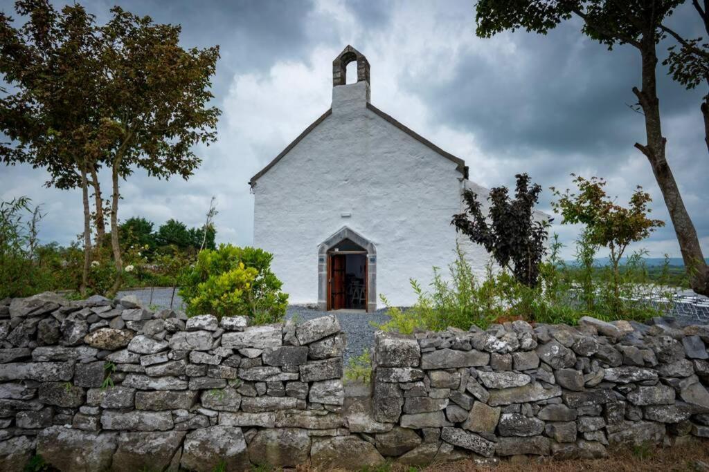 The Burren Art Gallery Built In 1798 Βίλα Tubber Εξωτερικό φωτογραφία