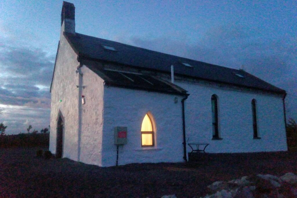 The Burren Art Gallery Built In 1798 Βίλα Tubber Εξωτερικό φωτογραφία