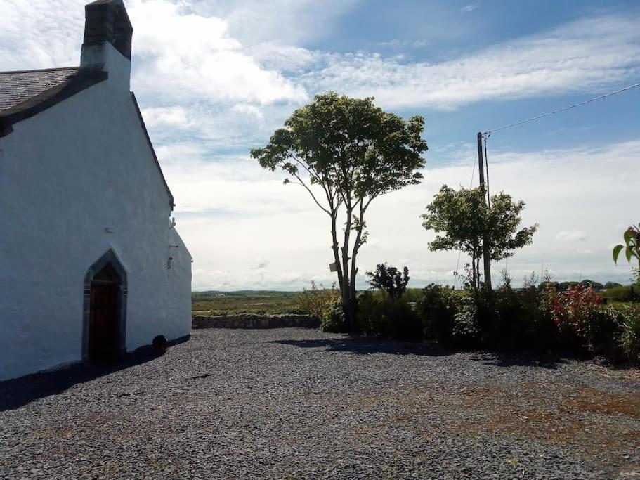 The Burren Art Gallery Built In 1798 Βίλα Tubber Εξωτερικό φωτογραφία